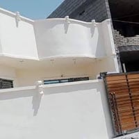 دار للايجار في منطقة الدوانم مجاور شرطه الخامسة مساحه 200 متر  يحتوي ع...