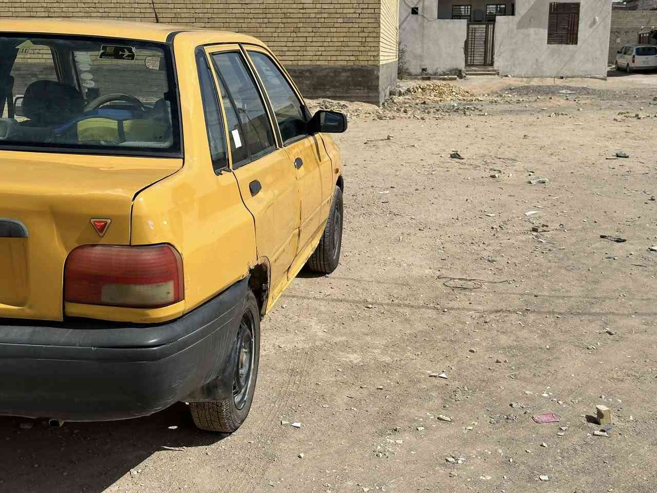 سايبا موديل ٢٠١٢ رقم احمر كربلاء راعيه موجود وعندي رقمه بس ما واصله سياره كير ومكيه خير خير من الله حداديه حلوه تايرات جدد شادهن وباتري كذالك جديد لايتات جدد غرفته حلوه عدادات كلهن يشتغلن من رون و عداد البانزين والحماوه كلهن يشتغلن سياره حلو و مال عالم تريد تشتغل ع باب الله سعره (١٤)$ وبيه مجال للطيبين مكاني كربلاء حي النصر رقم موبايلي ( ***********)
