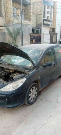 بيجو ٣٠٧ موديل ٢٠٠٦ الكير لا يعمل بصورة صحيحة هاتف ٠٧٧٣١٨٤٥٢٩١ رقمها ب...