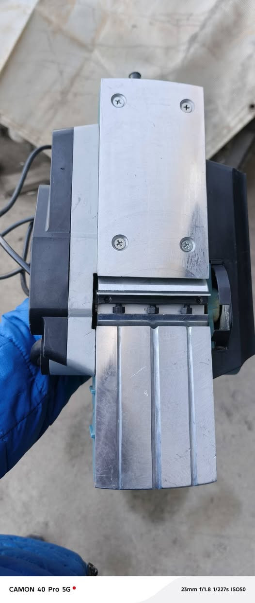 رندة ايربور 🇬🇧بريطاني
نظافه ٩٩ 
***********
