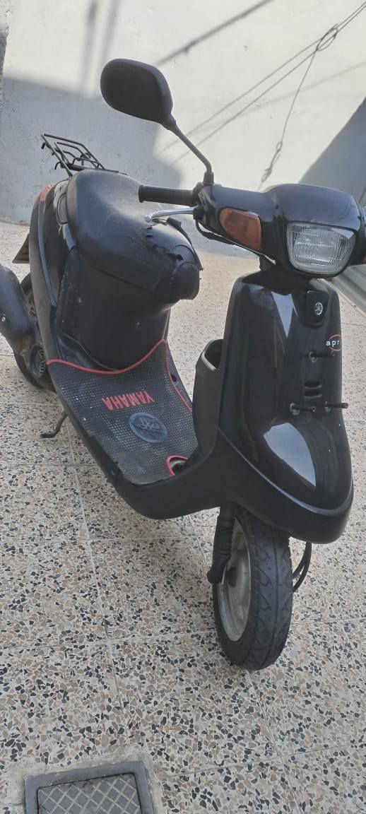 ماطور بوتين للبيع كلو شرط محرك مامفتوح برغي سلف شغال درع نضيف نضافة فول سعر 400 مكان موصل جانب الايمن اتصل على ***********هذا الرقم
