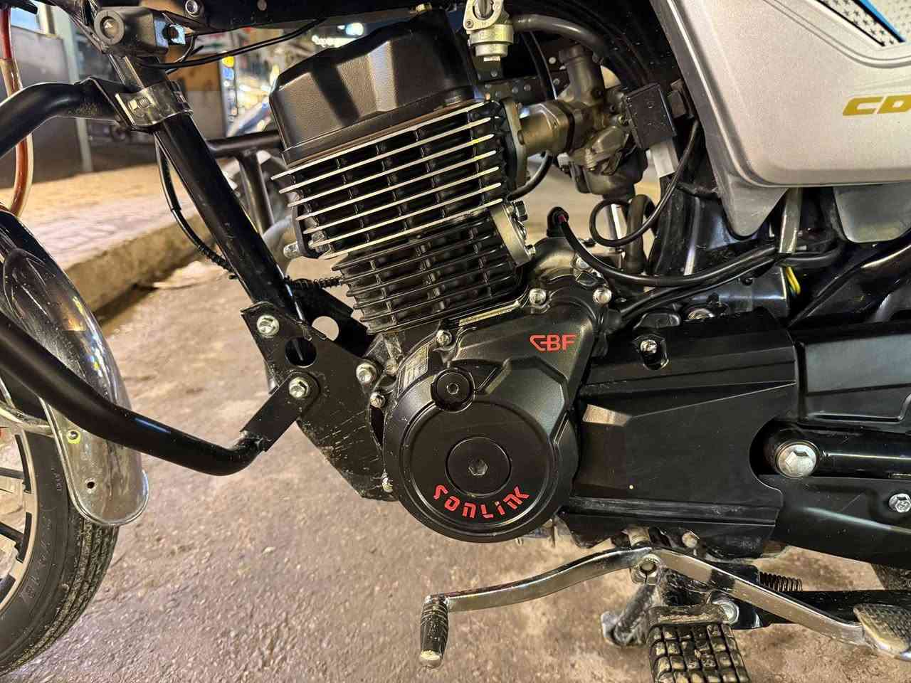 سلام عليكم دراجه للبيع موديل 2025 cbf ضاغطه وزنجيل انسه الرجه معدل يخبل اوراق موجوده تشغيل عن بعد الدراجه نضيفه كولش السعر 850 مجال بسيط
العنوان بغداد الدوره ابو طياره
***********
