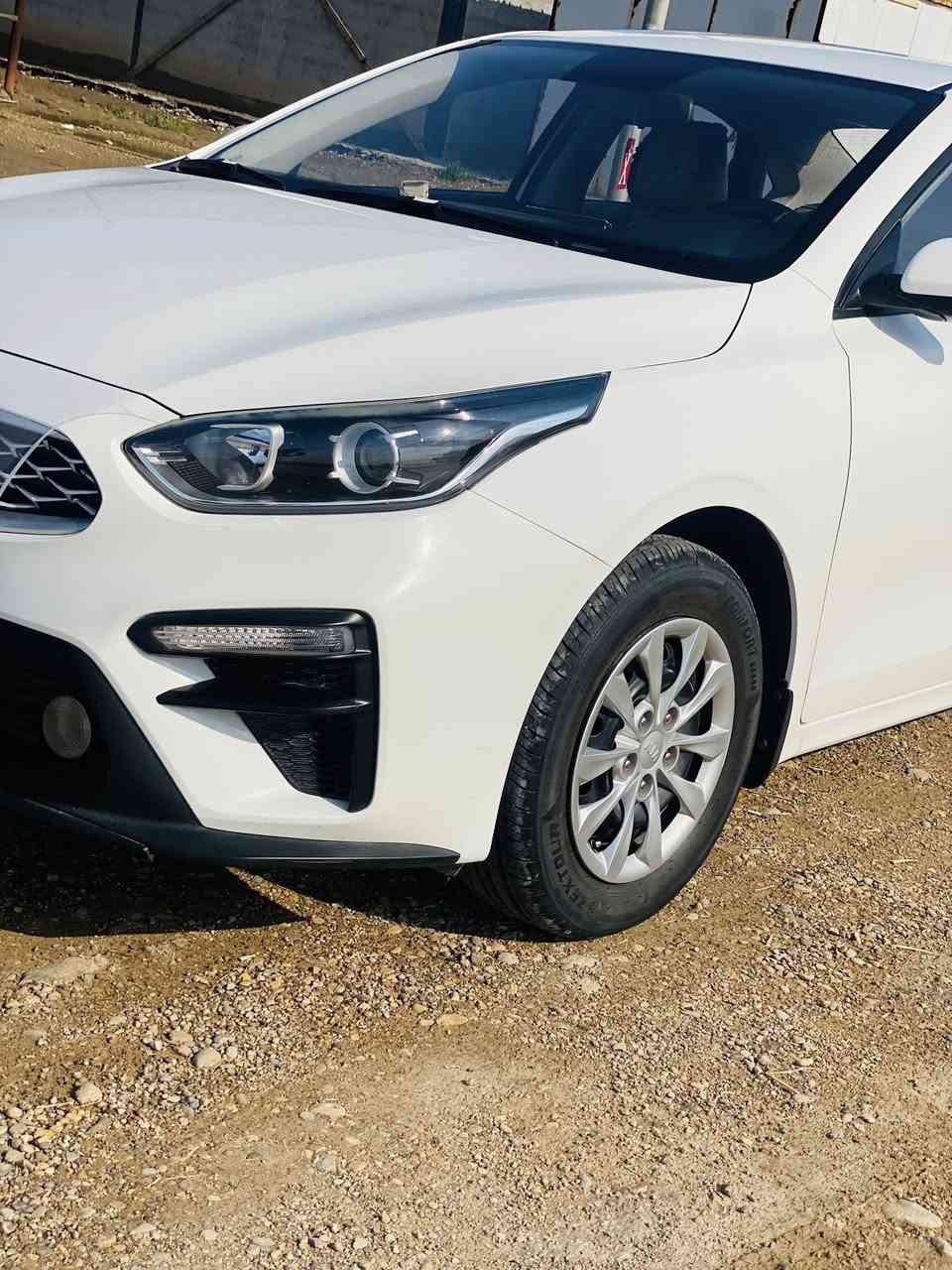 سلام عليكم سيراتو خليجي موديل 2021 كفاله عامه للبيع او مراوس سعر 138 بيه مجال  المكان واسط شحيميه ***********
