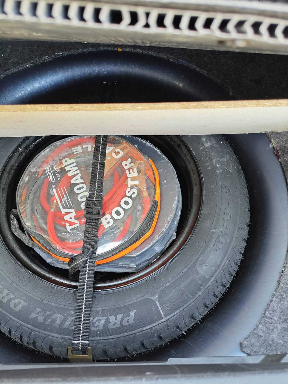 بيجو للبيع مديل 2025ماشيه 7000السياره حره بسمي السعر 86 وقابل للتفاوض الاتصال ***********
