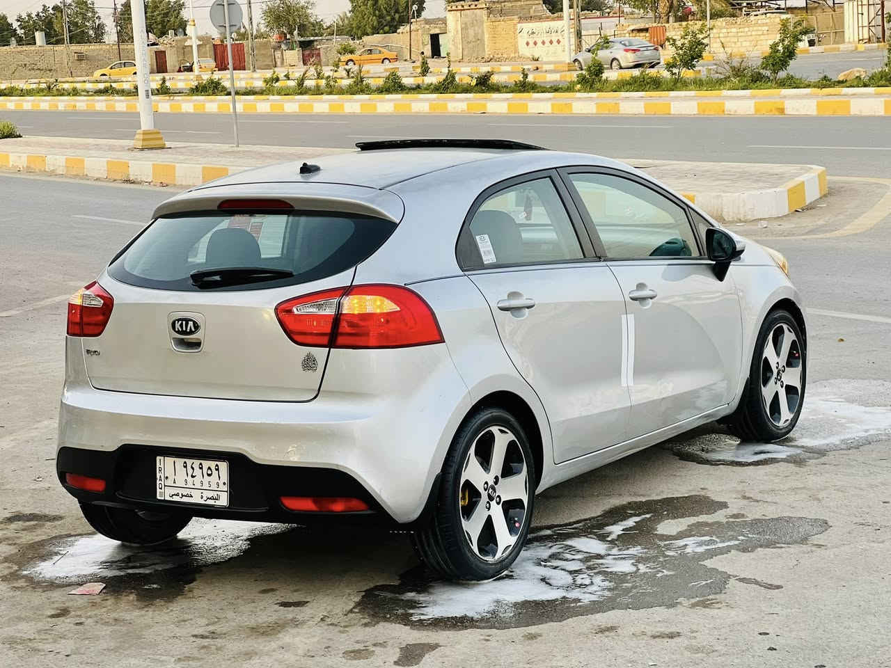 السلام عليكم
مكلف بالنشر 
للاستفسار ***********
كيا ريو هاشباك موديل 2015 وارد أمريكي رقم بصره مشروع وطني تحويل مباشر ماشيه 115 تراي حلو سياره حادثها تبديل بنيد وصبغ جاملغ امامي بدون دواخل والباقي مكفول مواصفات تحكم ستيرن فتحته تنته تبريد شغال كهربائيات حداديه صدر امامي وخلفي ويل كب كروم السعر 75وبيها مجال بسيط مكان السياره ناصريه رجاء بس الشراي يتصل
