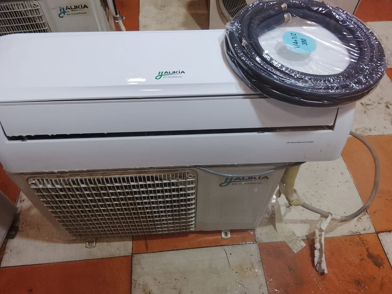 سبالت نوعه اوكيا طن ونص شرط الفحص التبريد مكفولات من تصليح نضافتهن 90% مستخدمات قليل كلش السعر ٢٣٠


**إذا كنت صاحب هذا الإعلان وتريد حذفه لأي سبب، رجاءا أرسل رسالة إلى الدعم الفني**