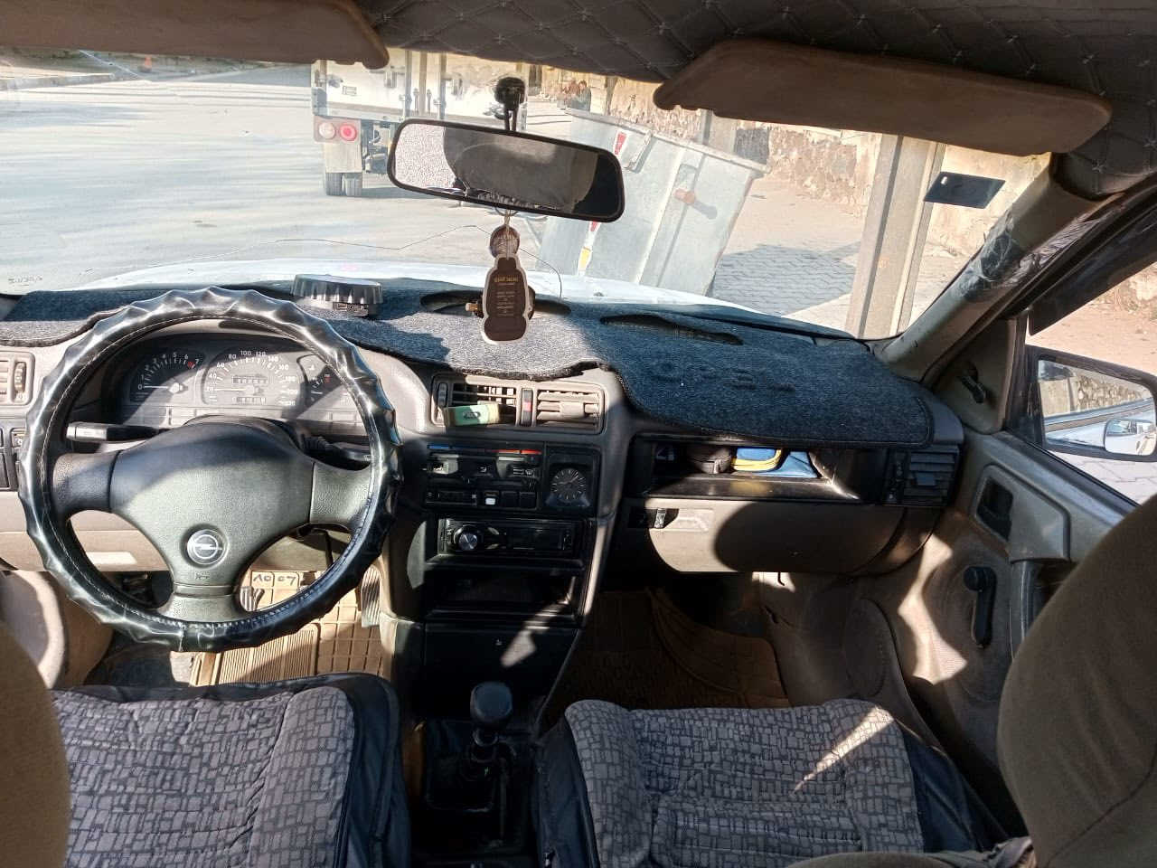 السلام عليكم 
مكلف بالنشر
فكترا 18 حجم
موديل 1991
كركوك مشروع وطني لحد2028
بطاقه بانزين بيه
30 وبيه مجال
ملاحظه مكلوبه السياره
للاستفسار
***********
