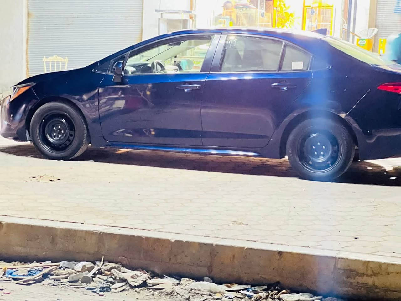 كورلا 2021 امريكي le محرك 1800 نص فول سيارة نظيفة وجاهزه مابيها اي نقص رقم ذي قار معوقين حادثها بنيد فقط مكاني ذي قار 

السعر 120 قابل للتفاوض اتصال ***********
