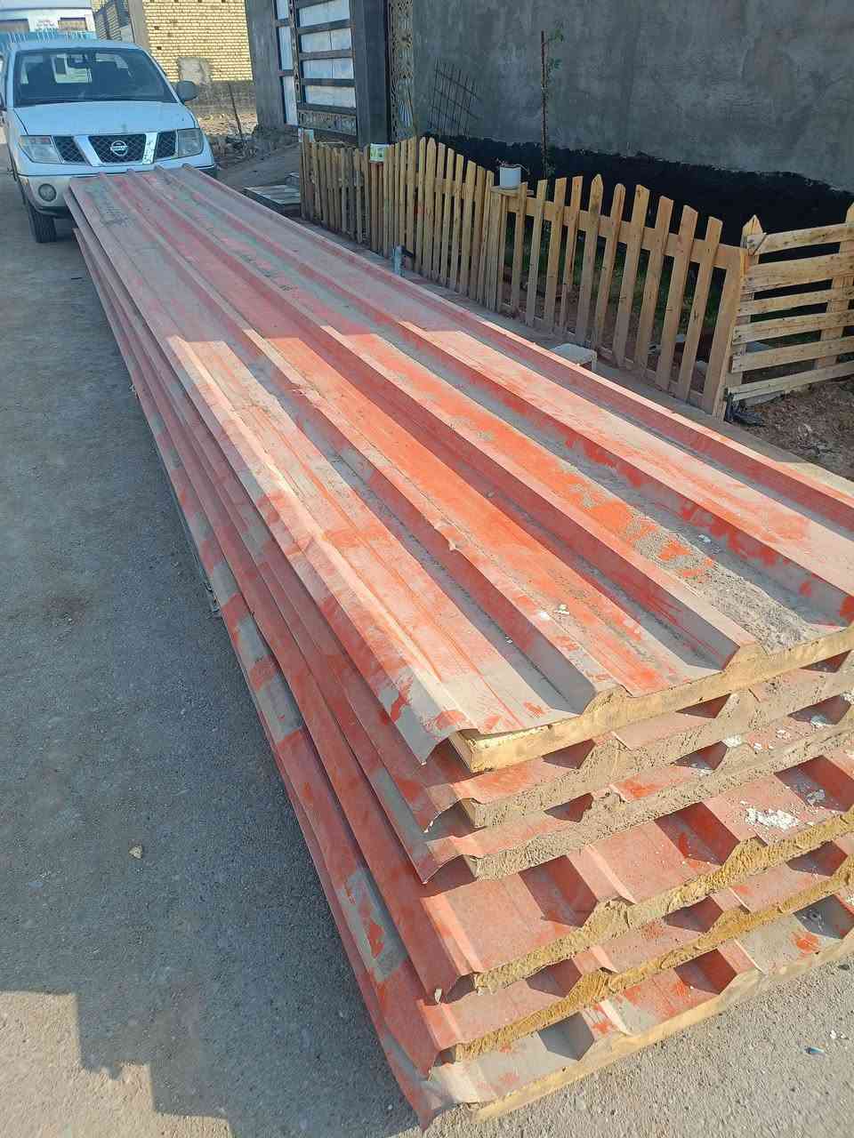 سندويج للبيع العدد 6الطول 8 بصره ابي خصيب قرب المحكمه ***********
