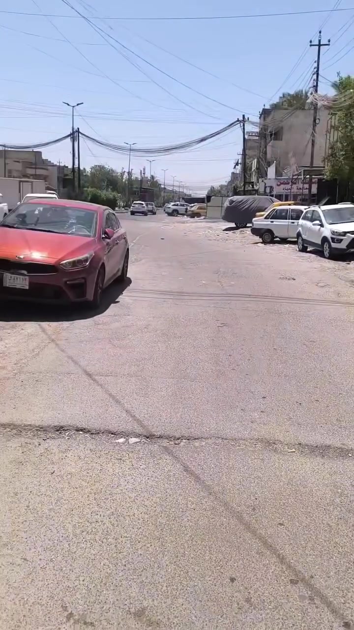 صلي على محمد وال محمد
مشتمل للبيع ثلاث طابق طابو ملك صرف 
موقع بغداد الشعب شارع التجار ..

مكتب ابو شهم للعقار الشعب شارع عدن 
للستفسار ***********
