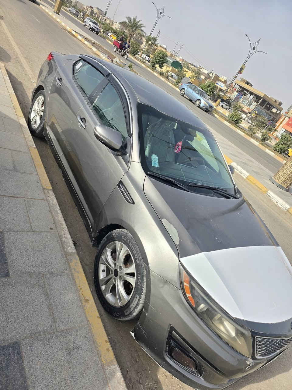 كيا اوبتيـما 2014 امريـكي
محـرك وگيـر شرط
منظومـة تبريد جديدة + شاشة كامرة
سنوية لسنـة الـ 28 
السيارة بيها جاملغ وبنـيد مبدل
وجاملغ مفتـوح وراجع نفسه
السعـر 105 
مكان السيارة الناصرية مركز
رقمي ***********
