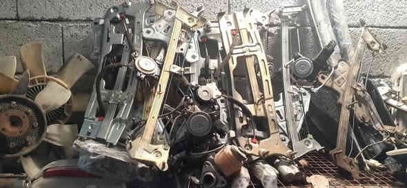 غراض بطه البيع محور شتريد موجود العنوان ميسان فضاء كميت الهاتف ***********\***********
