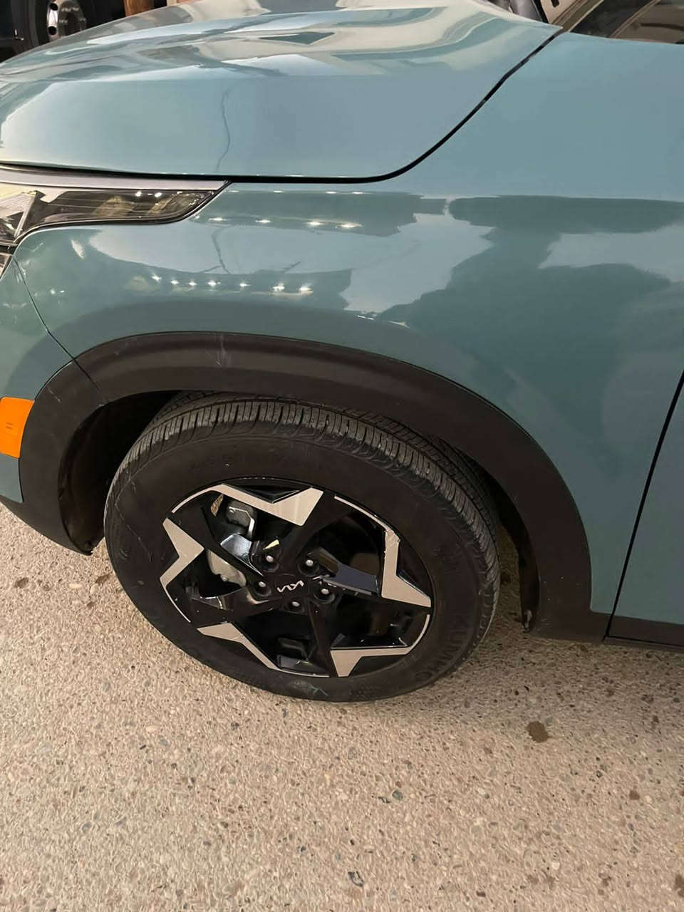 السلام عليكم
للبيع كيه سلتوز 
موديل 2025
وارد امريكي فول واحد على واحد 
تبريد قطعتين
كشن كهرباء 
رادارات
فتحه 
تشغيل عن بعد
ماشيه 6 الألف
بدون رقم 
حادث چاملغ وبنيد 
أيرباك ستيرن فقط 
العنوان الرصافة 
الرقم ***********
