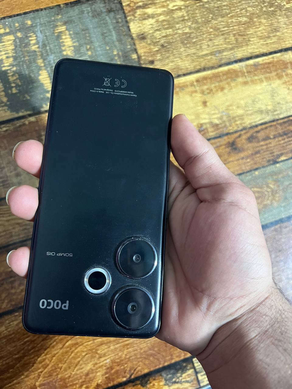 Poco F6
ذاكره 512
عشوائي 12 
بطاريه 5000
شحن سريع 90 واط 
بوبجي 120 فريم 
شاشه 120 هرتز 
ملحقات فقط شاحن 
الجهاز نضيف مثل ما موضح 
مقاومه للماء IP68 
جهاز سماعات 2 

السعر اتصل بيك خير وتدلل 
***********
