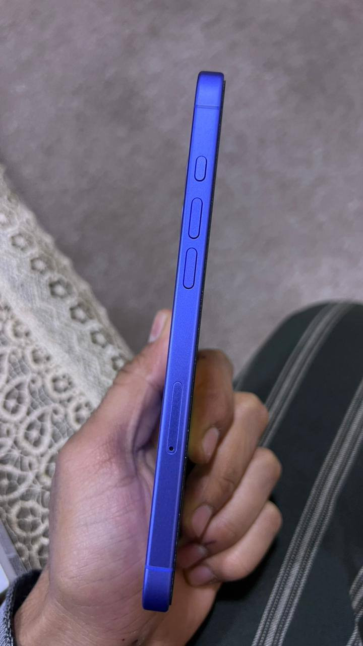 ايفون 16بلاص ذاكره 128السعر 950بيع مستعجل مكاني المعقل ***********
