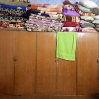 خزانة • قفل متضرر • ضرر بسيط بالباب