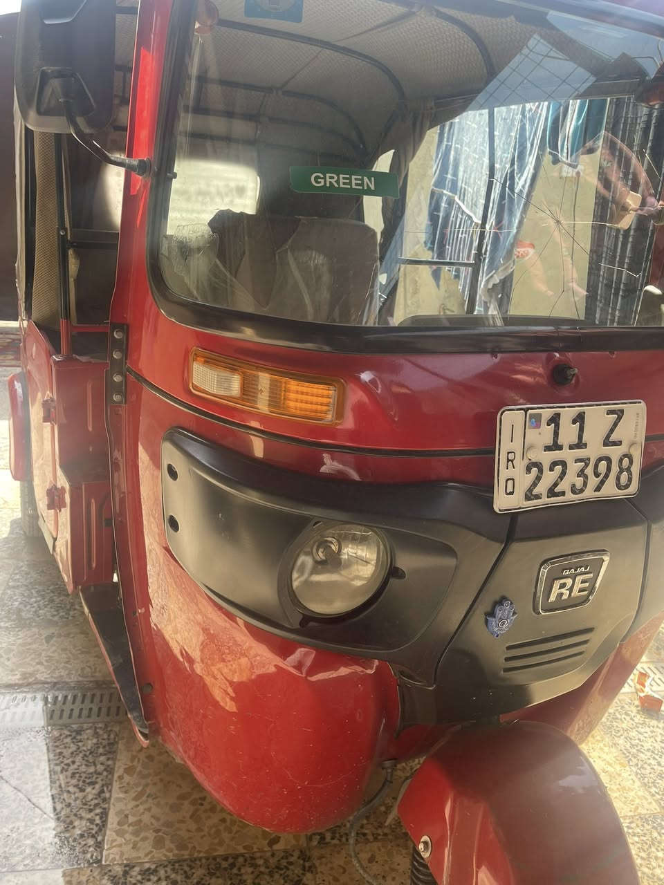 سلام عليكم
تكتك البيع موديل ٢٢ 
ب٩ وبيهه مجال بصيط  ***********
