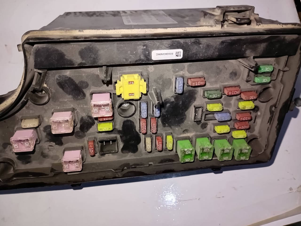 السلام عليكم اللي محتاج قاعدة فيوزات c200 م 13 شغالة للاجر والثواب يراسلني


**إذا كنت صاحب هذا الإعلان وتريد حذفه لأي سبب، رجاءا أرسل رسالة إلى الدعم الفني**