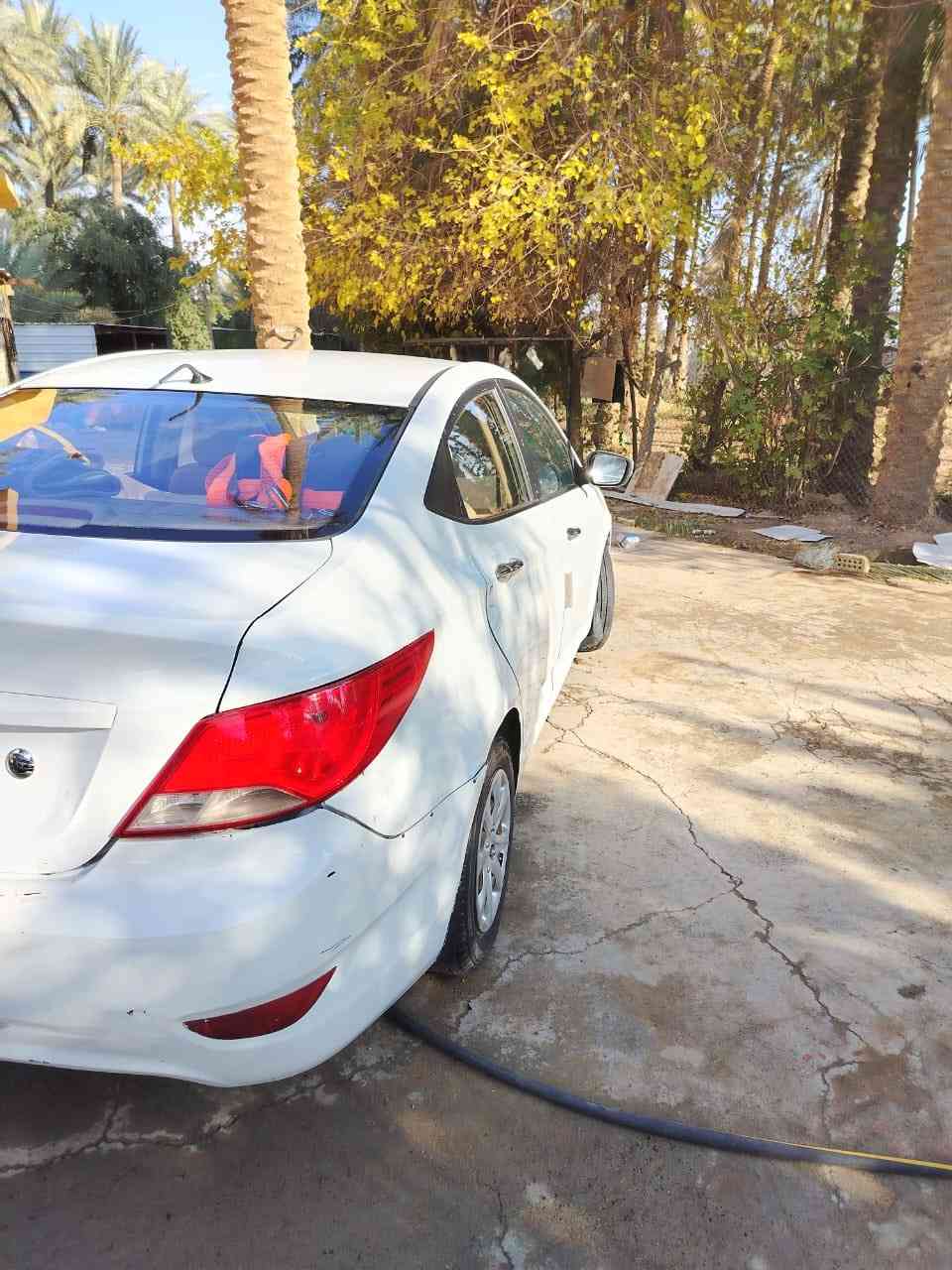 سياره اكسنت خليجي 2016 بيهه ثلاث قطع صبغ بدون دواخل كير ابو القطرتين محرك 1400 محرك كير خير من الله المكان بغداد 85 وبيهة مجال للتواصل الاتصال على رقم التلفون ***********
