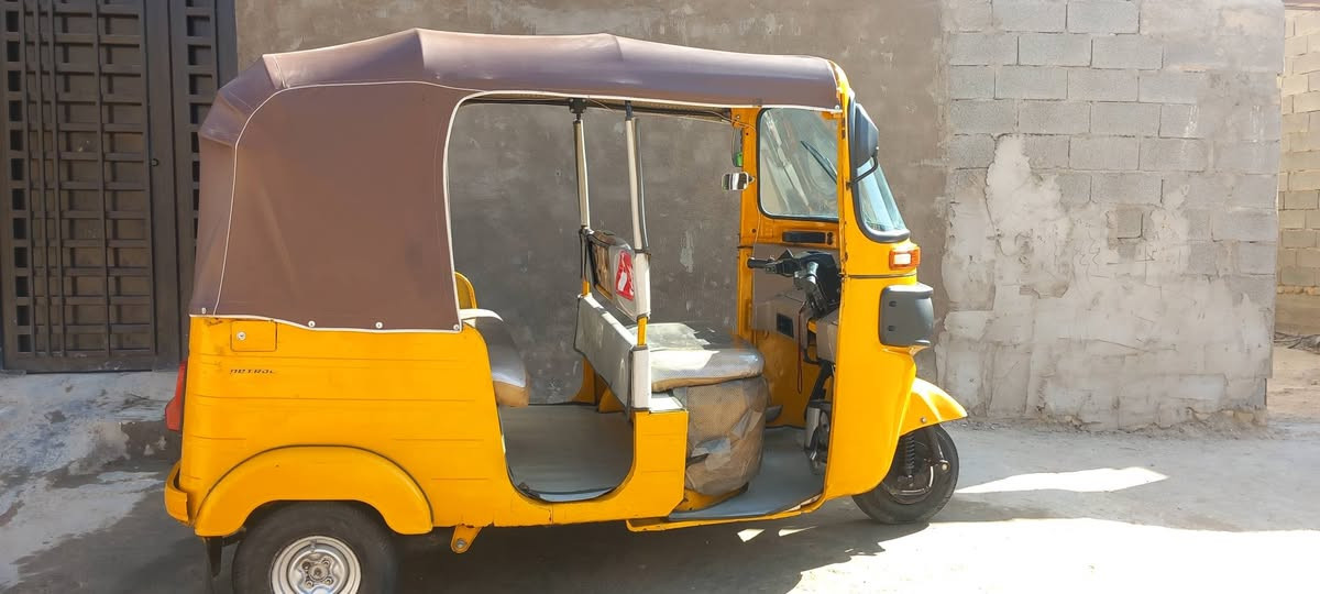 السلام عليكم موديل 2019 نضيفه دوس خياسات طكه خفيفه بلغد تكتك بسمي تحويل ثاني يوم سعر خاص رقم ***********
