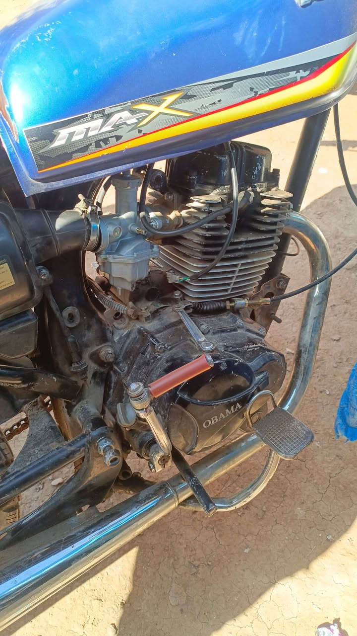 سلام عليكم شباب دراجه موديل 23 كلك مابيهه اوراق محرك مجفت مره وحده عله يدي صوت ناعم بيهه شلعه فول كهربائيات طافيه المهم ابيع كوم حديد هاذه رقمي بيهه واتساب ***********سعر خاص
