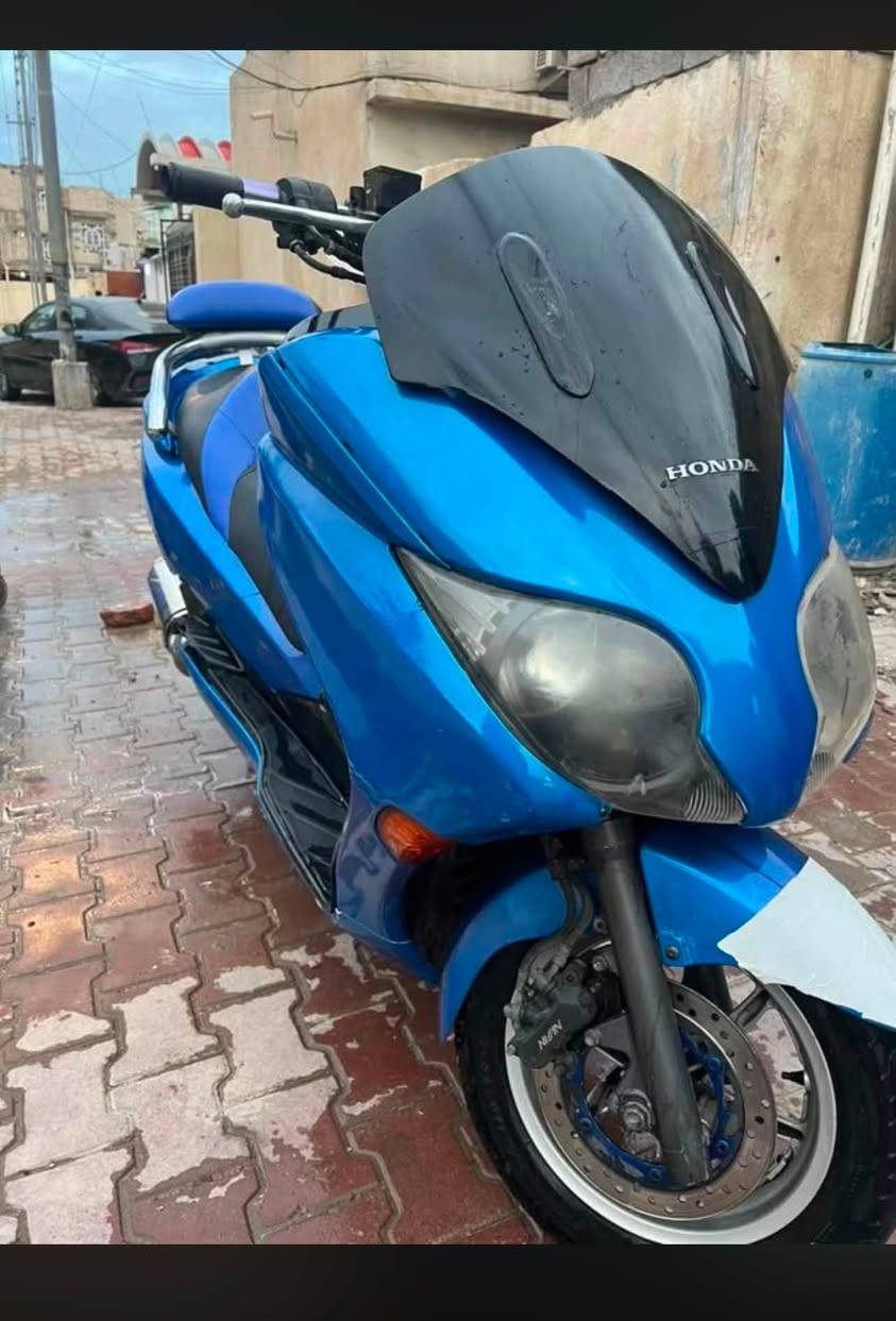 سلام عليكم للبيع   فورزه صفر 10دراجه كهربايات كله شغاله درجه فجئه وكفت ابيعه على وضعه دراجه طير الله شاهد كزوز رياضي عداد كيلو متر شغال عداد بانزين شغال وياله نضاف كلش سعر700وبيه مجال قليل رقم ***********المكان الاصمعي قديم

