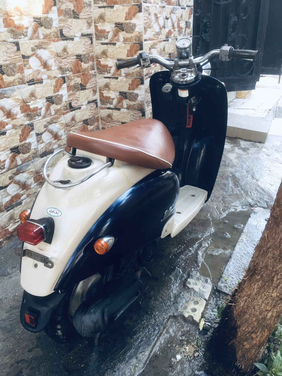 السلام  عليكم دراجه كلاسك مال رمبه  نثيه مو فحل مكاني بغداد سبع بكار سعر 600 لف قفل رجان مو شراي ليعلق مارارس فقط ابيع شراي يتصل ***********
