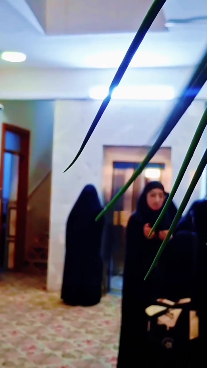 إلى كل الطلاب الشغوفين بالتعلم، هل تساءلتم يومًا كيف يقضي طلابنا يومهم الدراسي داخل أروقة المعهد؟ الدوام عندنا ليس مجرد محاضرات، بل هو تجربة حيوية تجمع بين المعرفة المتجددة والتطبيق العملي.

#المعهد
#الطلاب 
#الدوام_اليومي
#فرع_شارع_المدينة

العنوان/ شارع المدينة فرع جامع الجوهرچي بناية الإمام الصادق (ع)

للتواصل / ***********
