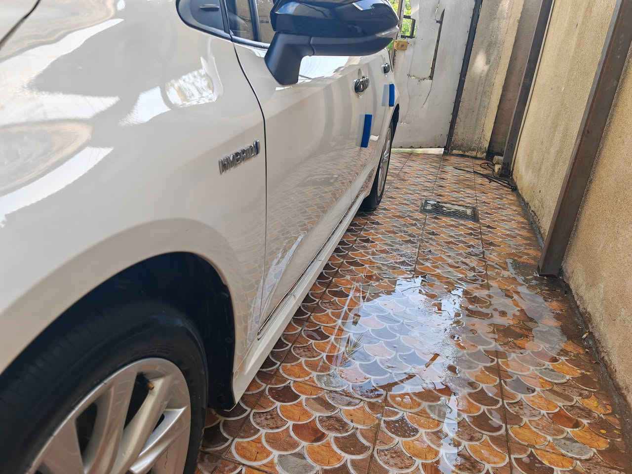 السلام عليكم
كورلا هايبرد 2024 للبيع
ماشية 30 الف
السياره كفالة ماعده رصعيتن صغار موظحهن بالصور
بصمة
فتحة
كشنات جلد
ارضيه مغلفة جلد
عده كاملة
تحويل مباشر
مكان السيارة حي الجامعة
***********
السعر 146 وبيها مجال
