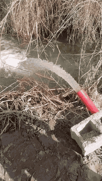 لحفر الابار الارتوازيه كافت الاحجام العمق من 18متر إلى 60متر 077166400...