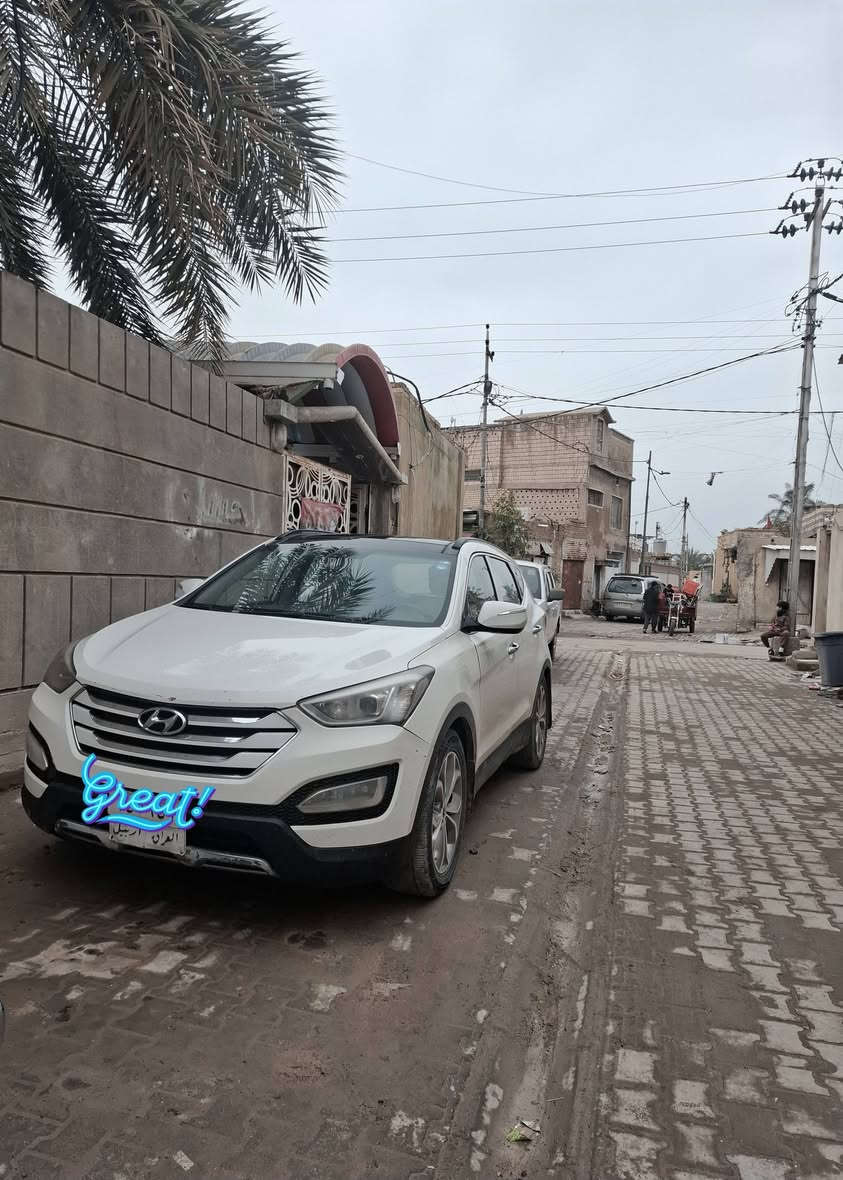 السلام عليكم للبيع هونداي سنتافي مديل ٢٠١٣ خليجي محرك ٦ سلندر ٧راكب ٣قطع تبريد بصمه  بنوراما رقم اربيل سنويه منتهيه بيها باب السايق تبديل أثر ضربه بالدوسه الجوه والباقي مكفول السياره كامله ما ناقصها شيء السعر ١٤٠ بيها مجال العنوان البصره قضاء الهوير للاتصال ***********
