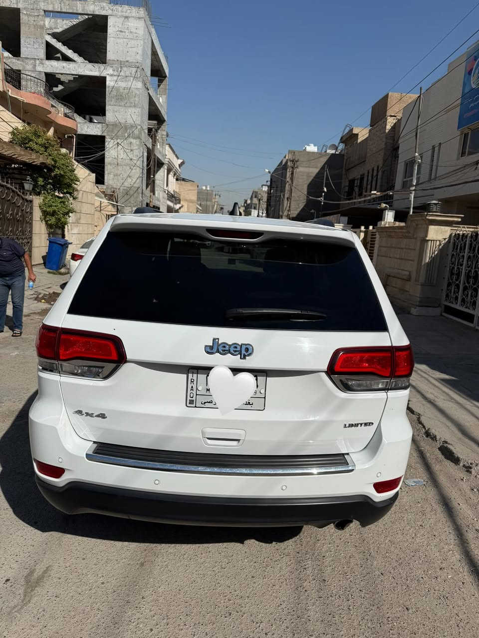 السلام عليكم
جيب كراند شيروكي موديل 2020 وارد امريكي
كامل التفاصيل التواصل
***********
