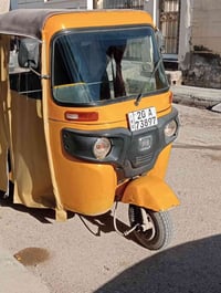 وبركاته تتوفر تك تك موديل 18 داخله بل 19 رقم وسنويه نكليزي التكنك جاهز...