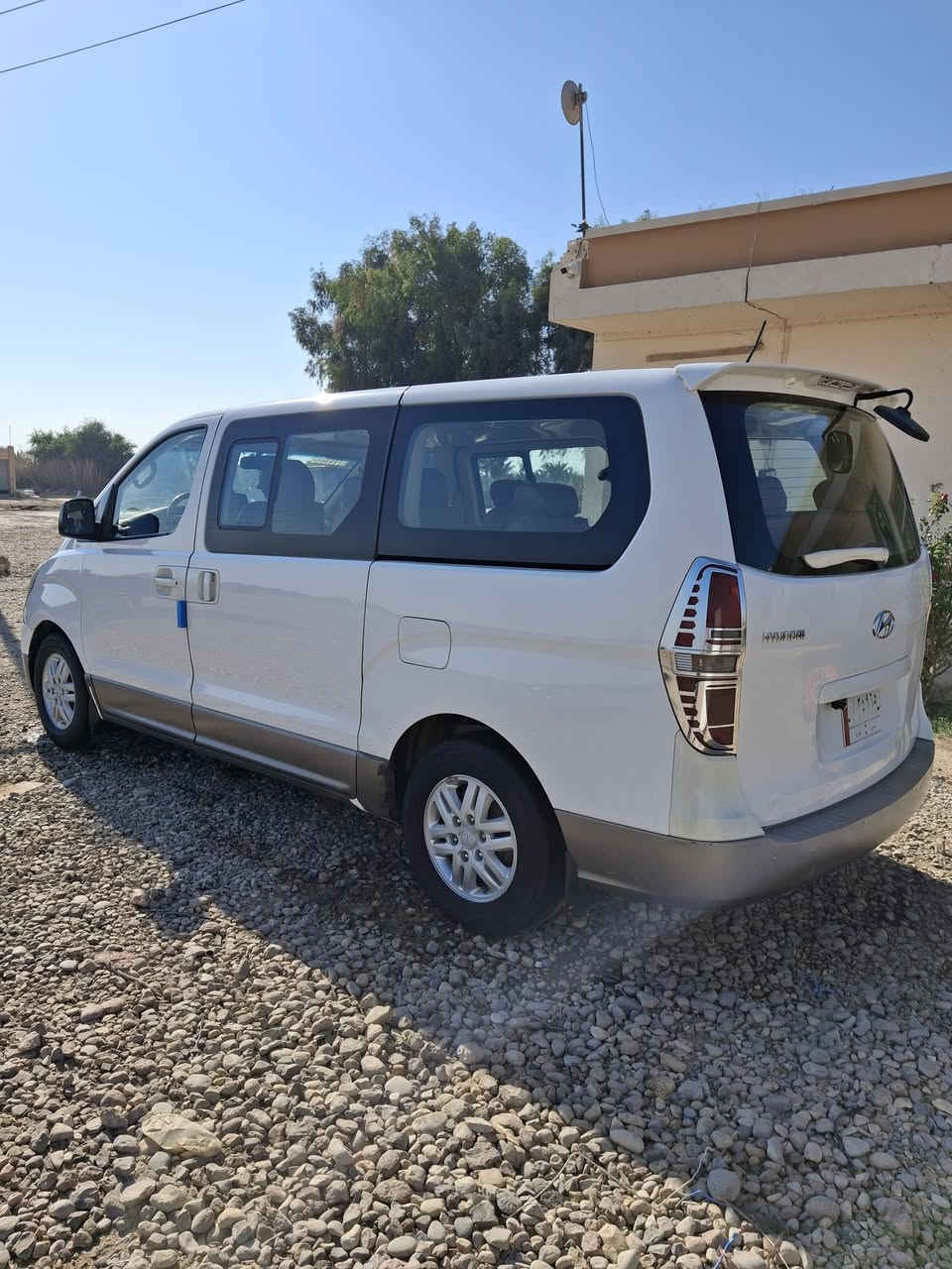 سلام عليكم
ستاركس مفتوح موديل 2016 الشكل الجديد مكفوله كفاله عامه عدا بارد بجنطه بسيط 
مكينه حلوه
كير وحداديه واكسل كفاله 
تخم تاير جديد
سياره جاهزه سعره 195 وبيه مجال لشراي
رقم بابل✅ تحويل مباشر 
عنوان بابل،،،، ناحية الشوملي 
للأستفسار *********** للبيع او المراوس بستاركس بانزين اي موديل
