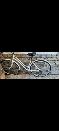 بايسكل بطه للبيع حجم ٢٧ السعر ٧٠ وبي مجال مكان بغداد مدينة الصدر للأست...