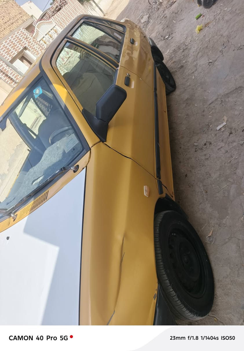 سلام عليكم سايبه ١٤ للبيع رقم جديد كير مكفول مكينه بيها خيط بخار قليل حداديه زينه تبريد نقص غاز مطلوبه هيئه ٤٠ الف مكاني ديوانيه مركز سعر ٢٦ وبيها مجال بسيط 
***********
