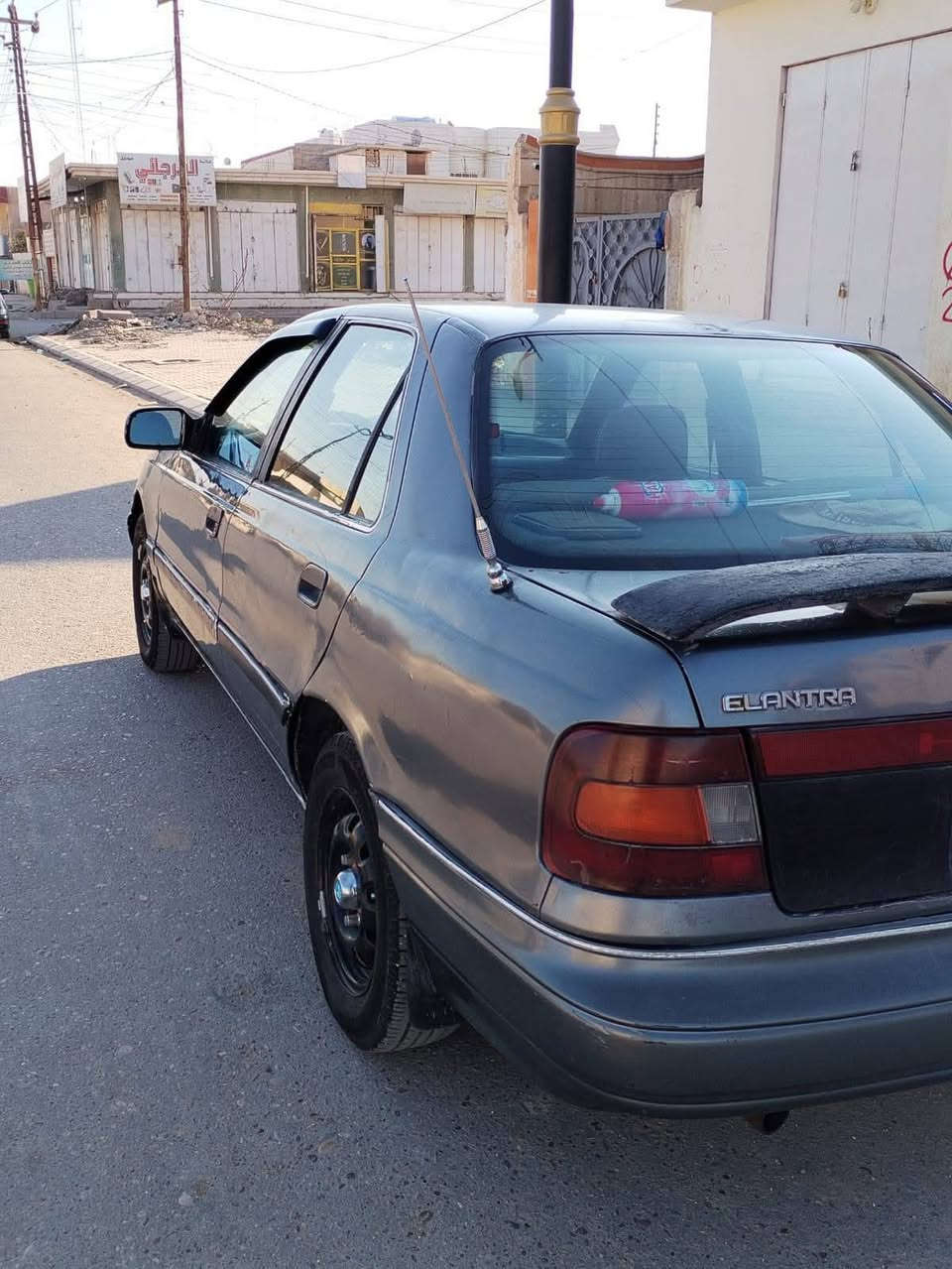 السلام عليكم 
للبيع سياره انتره موديل 
1991 رقم بغداد (الماني)
السعر 27 وبيها مجال
للأستفسار الأتصال ***********
