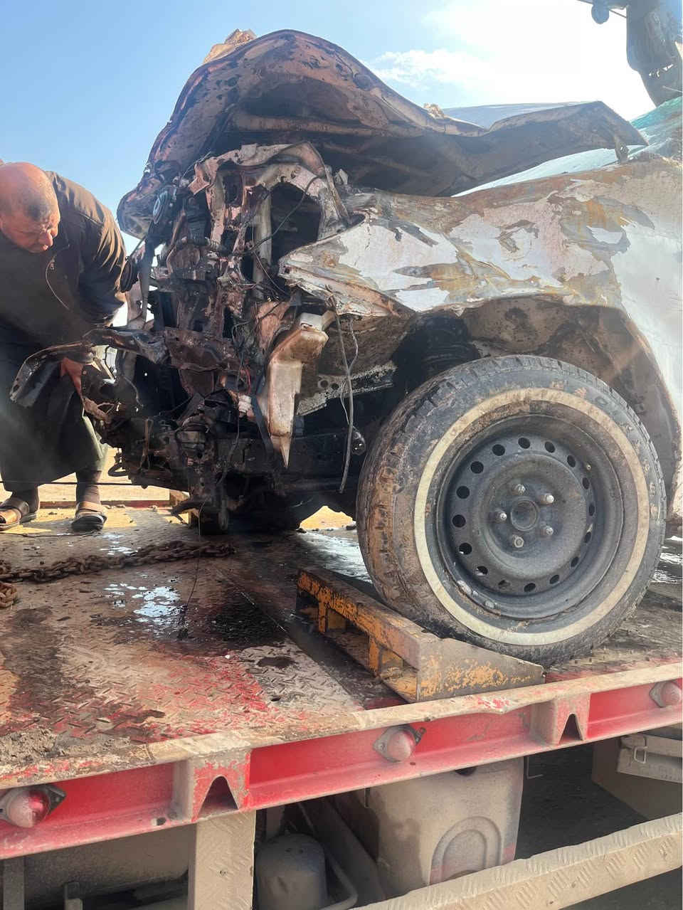 دفع الله  و ما شاء فعل 
صار وياي حادث الله يبعد الشر عنكم 
ابيعهـا ع حادثهـا 
تيوتا بيكم هايلوكس 
موديل 2006 
رقم واسط الدولي 
لون ابيض 
مكفولة كفالة عامه قبل الحادث 
تخم تاير جديد 
شاصي 19 
عنوان ديالى بعقوبة 
*********** Singapore
