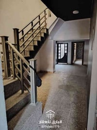 كرادة الربيعي • ٢٠٠م • ٣ طوابق