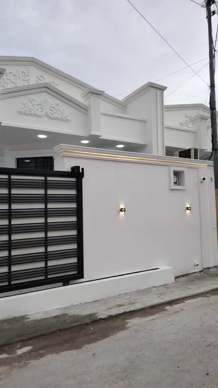 #مشتمل_للبيع
الفلوجة حي الشهداء خلف مدرسة المفاخر

مساحة 150 م

وجه 7 ونص
نزال 20 م

شارع 8 م
خدمات كاملة مجاري أرصفة تبليط مدارس جوامع

بناء طابوگ مفول درجة أولى
أرضية بورسلين للطابقين

#السعر_120_مليون_بي_مجال

للاستفسار مراجعة مكتب الشاهين للعقار / الفلوجة
عنوان المكتب حي الشهداء مقابل مدرسة المفاخر

للاتصال ***********
واتساب ***********
