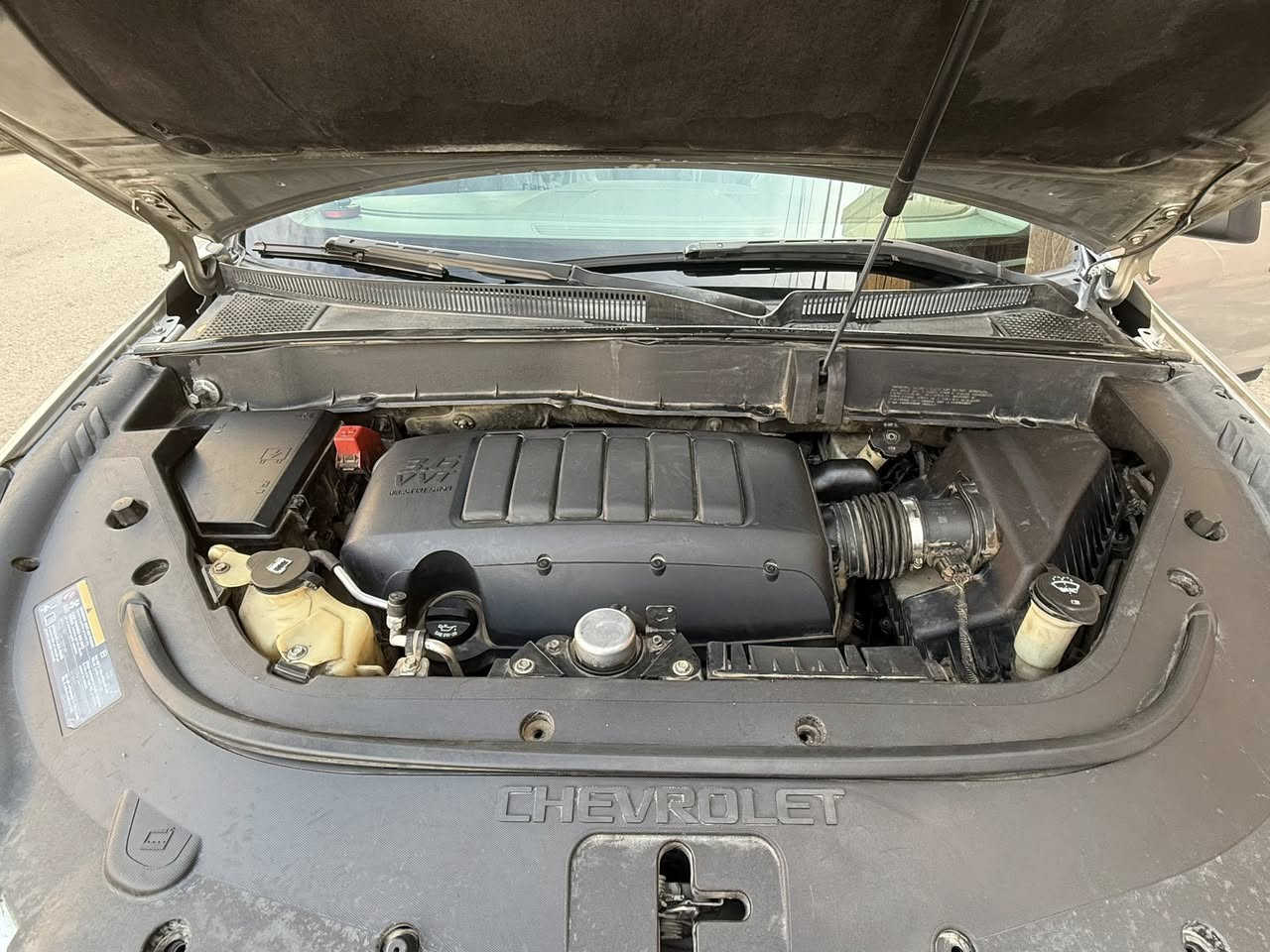 السلامُ عليكم
للبيع شوفر ترفرس 2011 ( خليجي  ) فئة LS
مال جناي  7 راكب السياره كلها بلاد  فقط دعاميه مبدل بدون ضربه السياره جداً نظيفه على وضعها لبلادي  تبريدها ثلج  3 قطع  تحكم سرعه مانع انزلاق  شاشه تحكم لمس كامرة ، السياره مسويلها ادامه  رقمها انبار مشروع وطني تحويل مباشر بأسمي السياره عنوانها بغداد الكرخ 
اي استفسار الخاص موجود 

رقم الهاتف *********** 
السعر 110 وبيها مجال قليل
