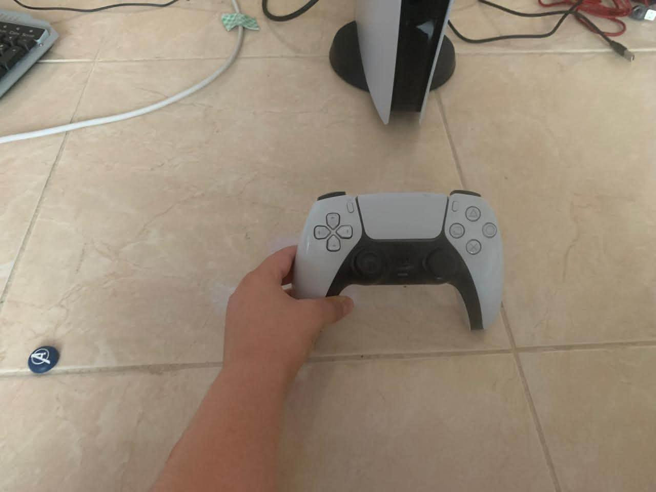 قps5 fat digital
جیهازەو دەسکی نەکراوە
fc25 
fc26
forza5
minecraft
بە شێوازی ئەکتیڤ کڕاوە
3مانگ پلەسی تیاماوە
کارتۆنی نەماوە 
لۆک لۆکە وەکو شەریکە نەبوو نەتەوێ
لە سلێمانیم ***********
