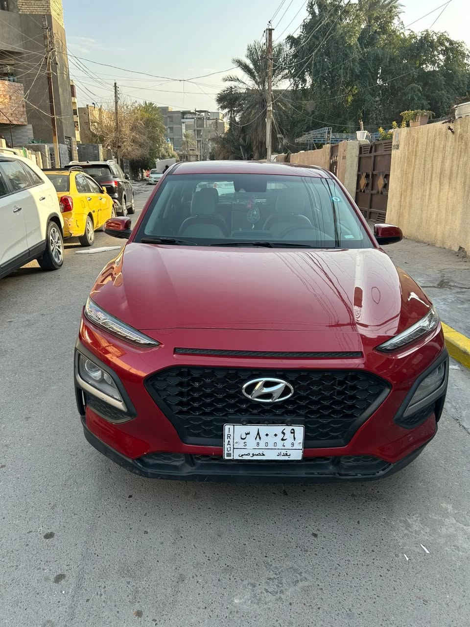 السلام عليكم سياره هونداي كونا ٢٠٢١
وارد أمريكي مال طبيبه 
حادثها طخه ماشيه ٤٨ الف 
محرك ألفين دوش 
شاصي ومحرك وكشر مكفول   
عدا شخط بالباب نظيفه بمعنى الكلمه 
وحنزل صور الحادث بامريكا 
مكاني بغداد / السيدية 
السعر 150 ورقة 
للاستفسار على الواتس ***********
