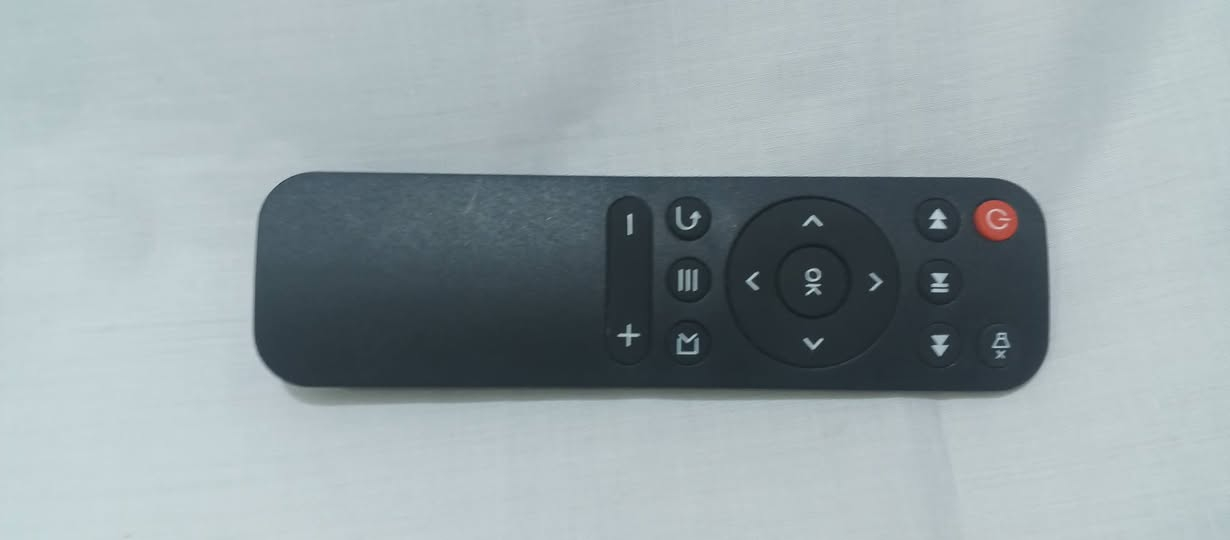 جهاز بلوجكتر مستعمل صناعه يابانيه
1 - يمكن ربط الهاتف عليه عن طريق سلك شحن للهاتف وعرض شاشة الهاتف على الجدار

2 - يمكن ربط اي جهاز اخر عليه مثل تيفي بوكس و ستلايت و جهاز العاب

3- يمكن ربط الفلاش او رام او السماعات

4- جميع ملحقاته_جهاز التحكم الشاحنه_مع توصاله العرض

المكان ميسان ابرمانه قرب البانزيخانه

السعر : 30 الف فقط بي مجال قليل


**إذا كنت صاحب هذا الإعلان وتريد حذفه لأي سبب، رجاءا أرسل رسالة إلى الدعم الفني**