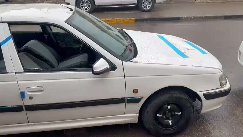 متاح بيجو بارص ١٣ سيارة مكفوله من ضربه بس ملكطه دواير  سيارة جاهزه  مجهزه مكان بصره قبله  ٣٨ وبيه مجال قليل  ***********
