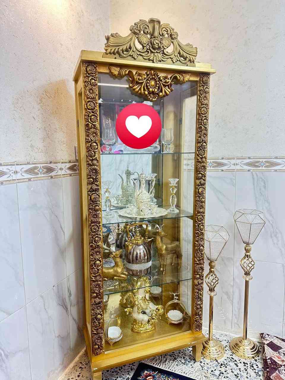 السلام عليكم عندي هذه الفاترينة للبيع نضيفة جدا وبسعر  60 وبي مجال
للاستفسار ع هذه الرقم ***********
