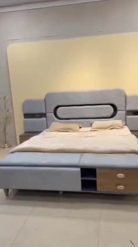 غرفة نوم بسمان ابواب 10 قطع معمل اصلي درجة اولى📢
نفس الصورة بالضبط💯
برغي وجوي حديد
سرير جك خزان 
ابواب الجوانب المنيوم جام شفاف
نقوش بروفيل درجة اولى 
انارة لد بالكنتور 💡
انارة بالكومديات💡
انارة بالميز تواليت 💡
تقاطيع مميزة ✅
نرمايد هيدروليك ✅
سكك ثلاث مراحل  ✅
نقوش درجة اولى ✅
متوفرة بلون كريمي ورصاصي ✅
قياس الكنتور مع الملحق 335سم✅
سرير 180 *200 ✅

السعر مليون و400 الف  عراقي💰


**إذا كنت صاحب هذا الإعلان وتريد حذفه لأي سبب، رجاءا أرسل رسالة إلى الدعم الفني**