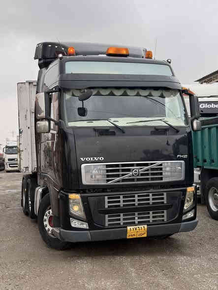 للبيع فالفو فلات جوانب متحركه سنكل

موديل 2006

كير اوتوماتيك 

حجم محرك 480

نوع عربانه فلات جوانب تك تاير كرون

السياره موجود في معرض عادل 

عنوان كركوك مقابل جسر حزيران 

***********
***********
