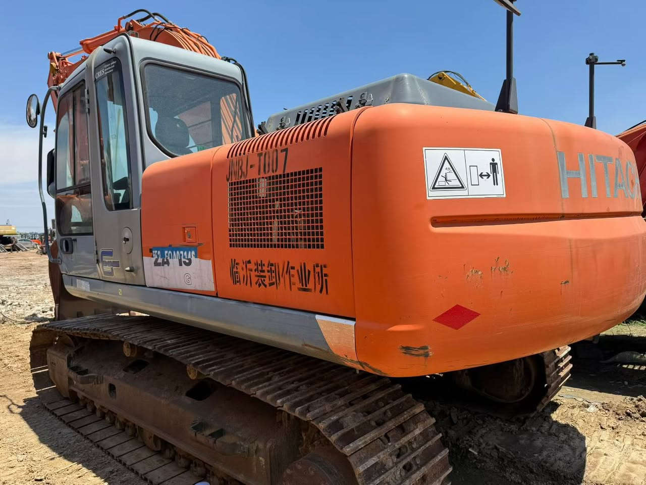 Hitachi 200-3G. Only 900 hours


**إذا كنت صاحب هذا الإعلان وتريد حذفه لأي سبب، رجاءا أرسل رسالة إلى الدعم الفني**