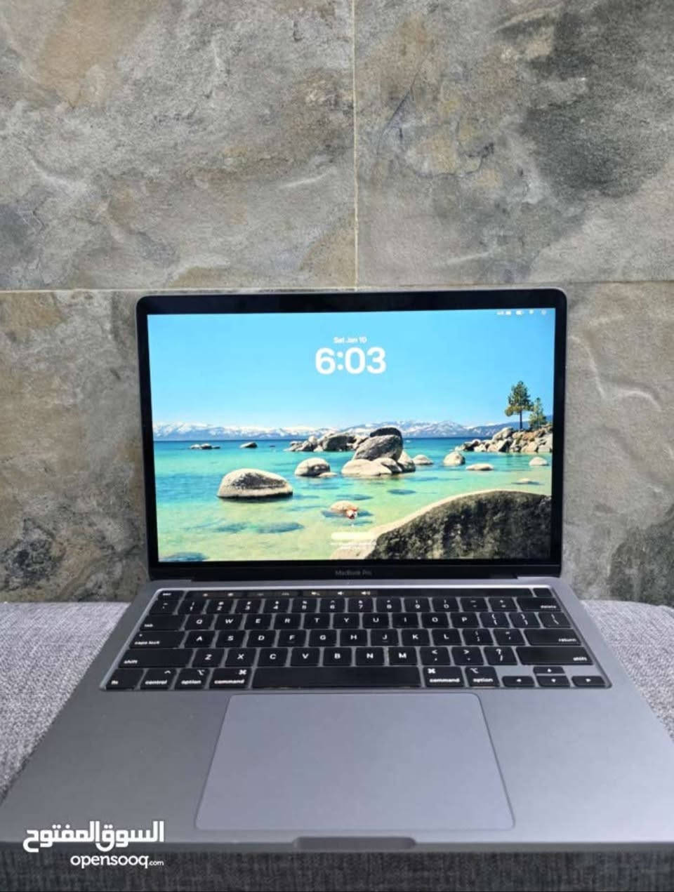 ماك بوك برو 2020
معالج i7 جيل العاشر HQ
رام 16g مكسور سرعة 3773mhz 
هارد ssd 512 
شاشة حجم 13.3 4k 
بطارية تدوم 8ساعات 
يحتوي على تاج بار وبصمة 
جهاز مناسب للمونتاج والهندسة والتصاميم 
السعر 675 الف فقط 
رقمي *********** 
مكاني بغداد البياع
